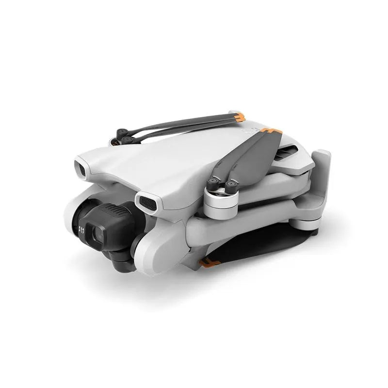 DJI Mini 4 Pro Fly More Combo Plus drón.