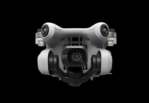 DJI Mini 4 Pro Fly More Combo Plus drón.